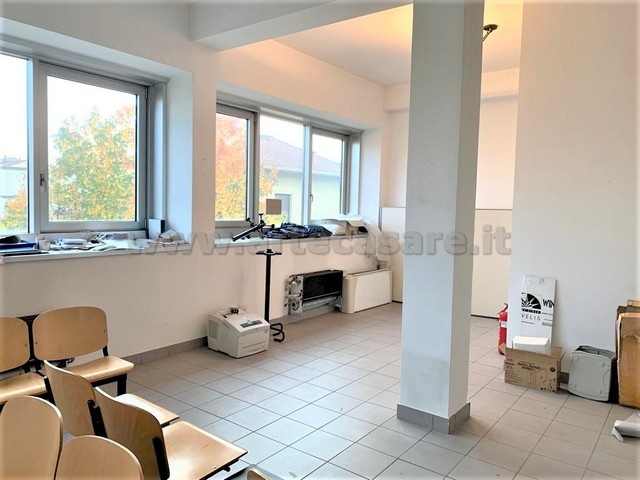 Canegrate, Lombardia, 2 Stanze Stanze,1 BagnoBagni,Ufficio,Vendita,2453