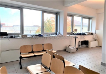 Canegrate, Lombardia, 2 Stanze Stanze,1 BagnoBagni,Ufficio,Vendita,2453