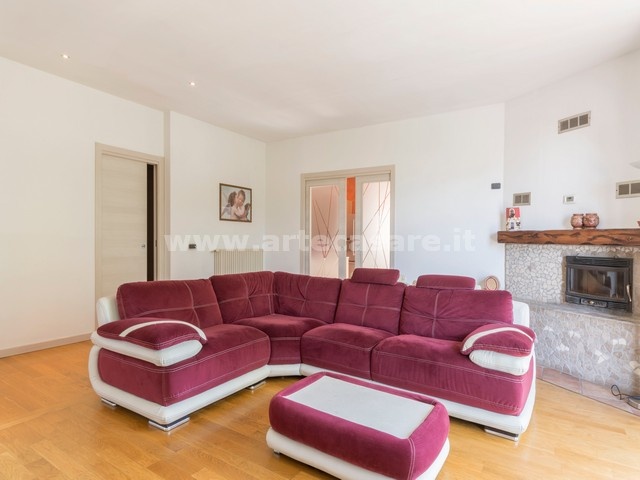 Mozzate, Lombardia, 2 Camere Letto Camere Letto, 3 Stanze Stanze,1 BagnoBagni,Casa indipendente,Vendita,3153