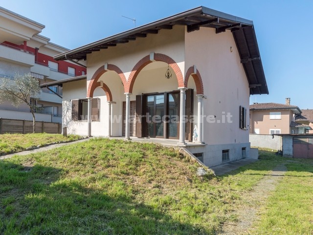 Villa Cortese, Lombardia, 2 Stanze da Letto Stanze da Letto, 3 Stanze Stanze,2 BathroomsBathrooms,Villa,Vendita Usato,0,3276