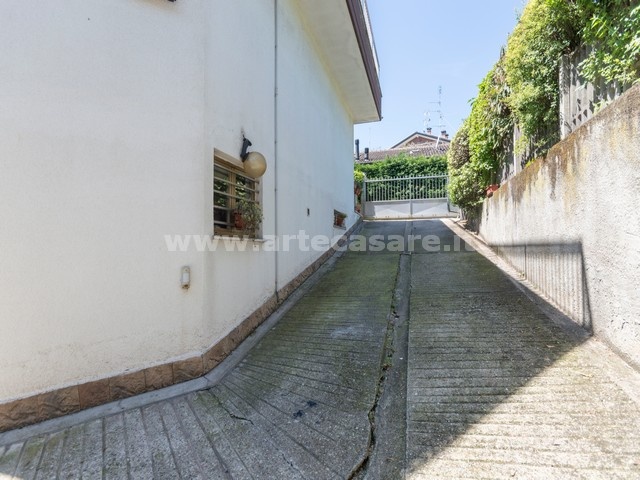 Olgiate Olona, Lombardia, 4 Camere Letto Camere Letto, 8 Stanze Stanze,4 BagniBagni,Villa,Vendita,3374