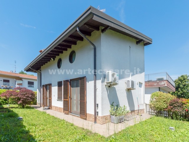 Olgiate Olona, Lombardia, 4 Camere Letto Camere Letto, 8 Stanze Stanze,4 BagniBagni,Villa,Vendita,3374