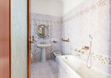 Busto Garolfo, Lombardia 20038, 5 Stanze da Letto Stanze da Letto, 7 Stanze Stanze,3 BathroomsBathrooms,Villa bifamiliare,Vendita Usato,0,3378