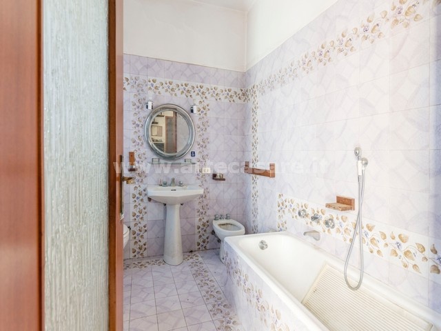 Busto Garolfo, Lombardia 20038, 5 Stanze da Letto Stanze da Letto, 7 Stanze Stanze,3 BathroomsBathrooms,Villa bifamiliare,Vendita Usato,0,3378