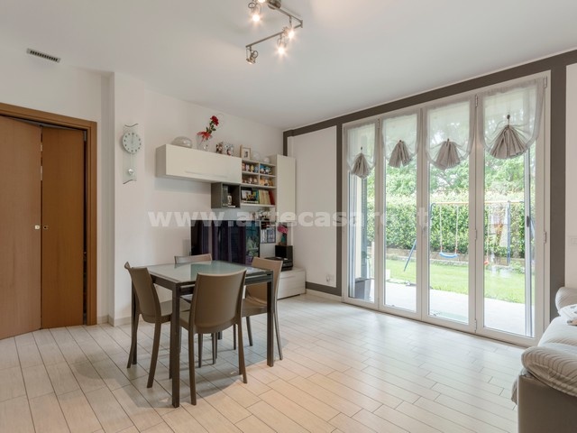 Saronno, Lombardia, 2 Stanze da Letto Stanze da Letto, 3 Stanze Stanze,2 BathroomsBathrooms,Appartamento,Vendita Usato,0,3397