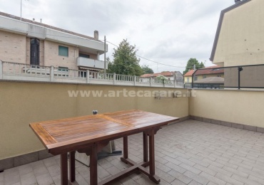 Saronno, Lombardia, 2 Stanze da Letto Stanze da Letto, 3 Stanze Stanze,2 BathroomsBathrooms,Appartamento,Vendita Usato,0,3397