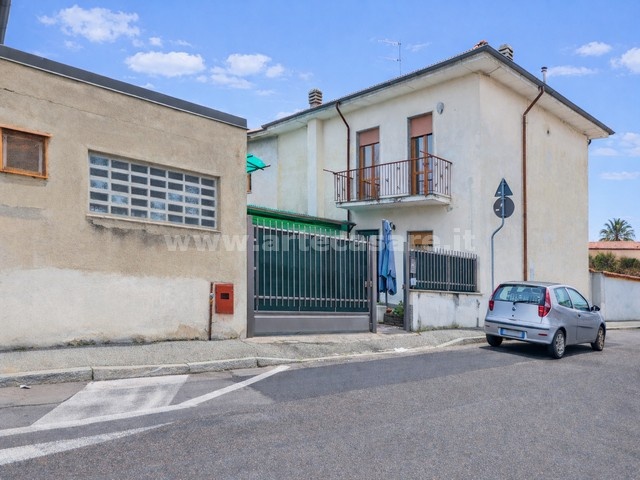 Busto Garolfo, Lombardia, 2 Stanze da Letto Stanze da Letto, 3 Stanze Stanze,2 BathroomsBathrooms,Casa indipendente,Vendita Usato,0,3402