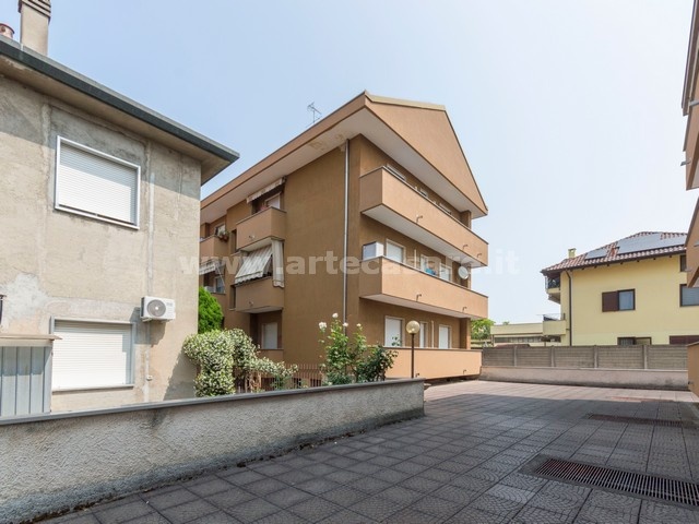 Busto Arsizio, Lombardia, 2 Stanze da Letto Stanze da Letto, 3 Stanze Stanze,1 BagnoBathrooms,Appartamento,Vendita Usato,0,3414
