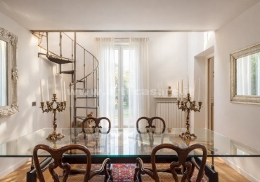 MARNATE, Lombardia, 2 Stanze da Letto Stanze da Letto, 4 Stanze Stanze,2 BathroomsBathrooms,Villa,Vendita Usato,0,3421