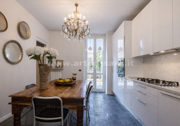 MARNATE, Lombardia, 2 Stanze da Letto Stanze da Letto, 4 Stanze Stanze,2 BathroomsBathrooms,Villa,Vendita Usato,0,3421
