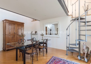 MARNATE, Lombardia, 2 Stanze da Letto Stanze da Letto, 4 Stanze Stanze,2 BathroomsBathrooms,Villa,Vendita Usato,0,3421
