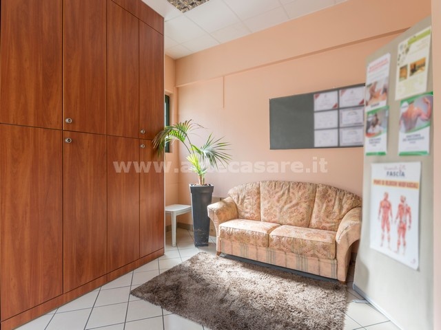 Besnate, Lombardia, 2 Stanze Stanze,5 BathroomsBathrooms,Capannone,Venduto,0,3451