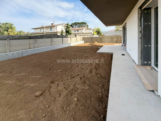 nuova costruzione - giardino privato